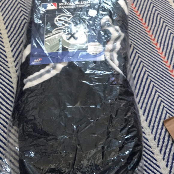 Sox’s blanket - Picture 4 of 4